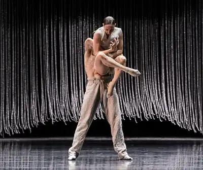 Recensie - The Norwegian National Ballet danst een retrospectief van  Jiri  Kylian (2)
