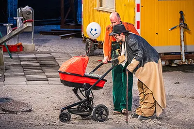 Recensie - 'BABY BLUE' door Vis à Vis