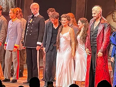 Recensie Ann Van den Broeck beleeft weergaloze première als Elisabeth